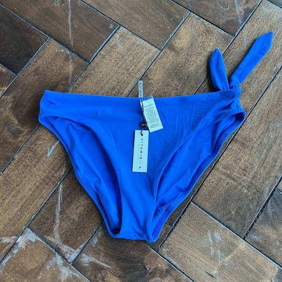 Vitamin A made in USA size XL bikini bottom - Picture 8 of 12